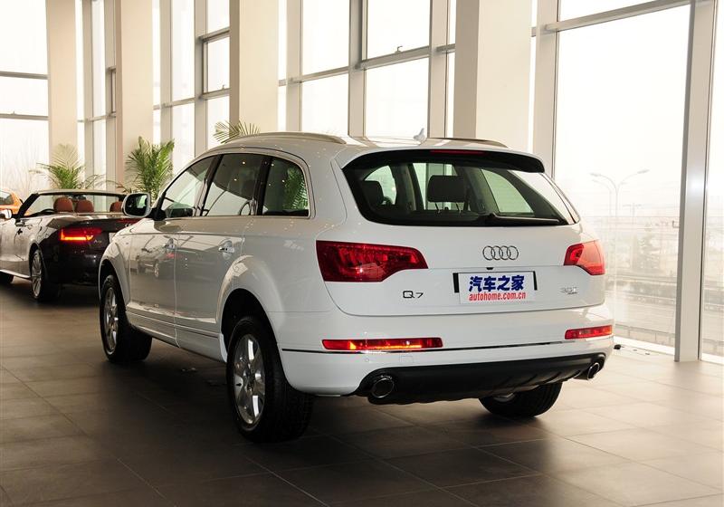 奥迪(进口) 奥迪Q7 2011款 3.0 TFSI 技术型(245kW)