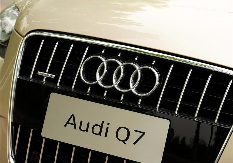 奥迪(进口) 奥迪Q7 2011款 3.0 TFSI 专享型(245kW)