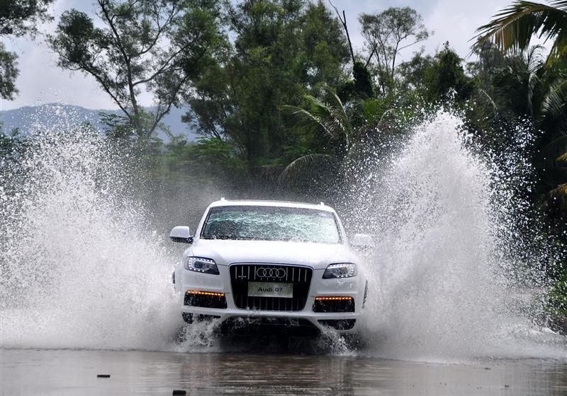 奥迪(进口) 奥迪Q7 2011款 3.0 TFSI 专享型(245kW)