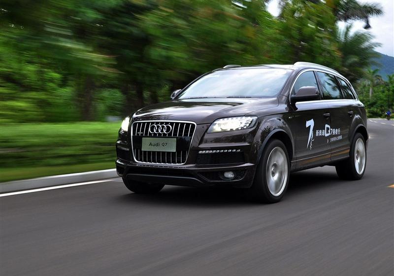 奥迪(进口) 奥迪Q7 2011款 3.0 TFSI 专享型(245kW)