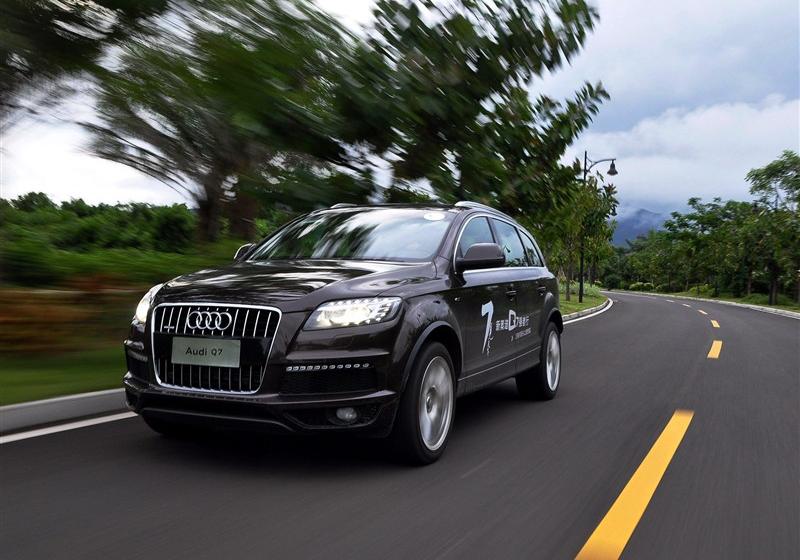 奥迪(进口) 奥迪Q7 2011款 3.0 TFSI 专享型(245kW)