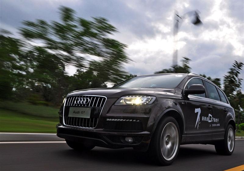奥迪(进口) 奥迪Q7 2011款 3.0 TFSI 专享型(245kW)