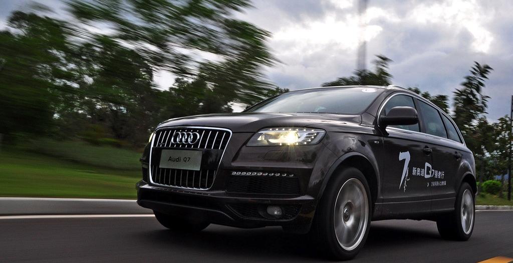 奥迪(进口) 奥迪Q7 2011款 3.0 TFSI 专享型(245kW)