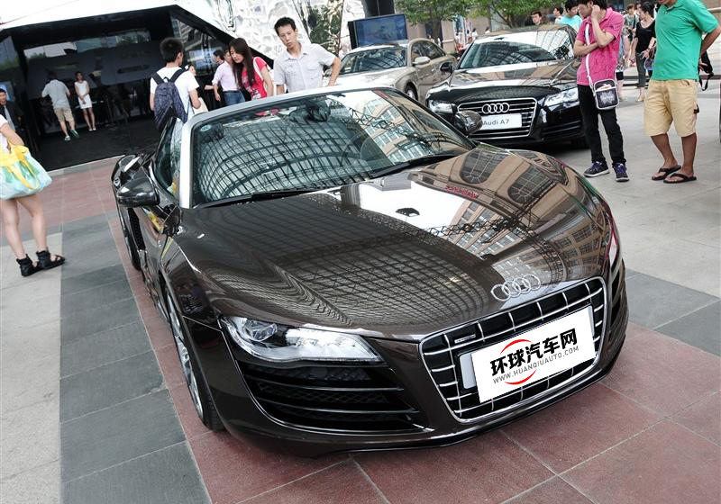 奥迪(进口) 奥迪R8 2011款 Spyder 5.2 FSI quattro