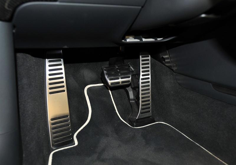 奥迪(进口) 奥迪R8 2011款 Spyder 5.2 FSI quattro