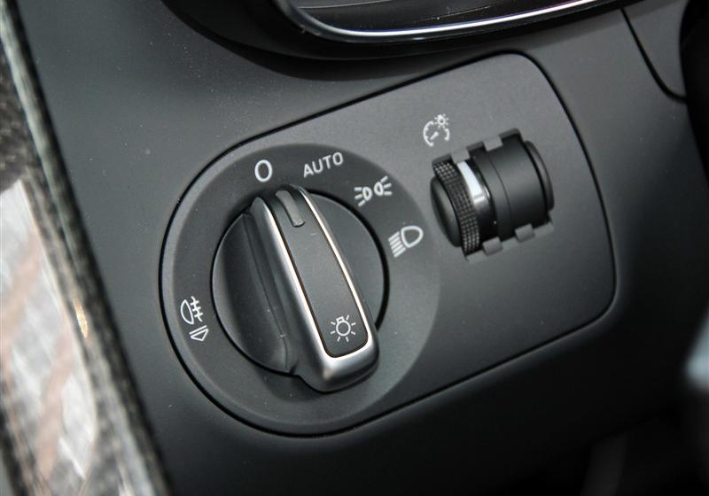 奥迪(进口) 奥迪R8 2011款 Spyder 5.2 FSI quattro