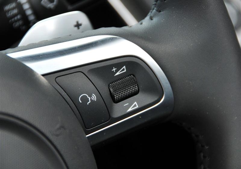 奥迪(进口) 奥迪R8 2011款 Spyder 5.2 FSI quattro