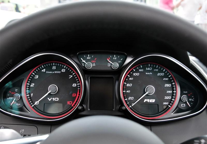 奥迪(进口) 奥迪R8 2011款 Spyder 5.2 FSI quattro