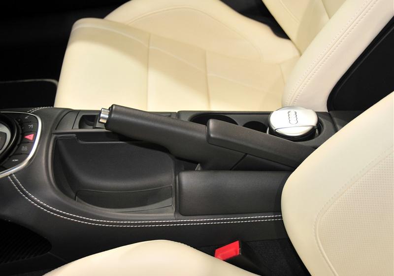 奥迪(进口) 奥迪R8 2011款 Spyder 5.2 FSI quattro