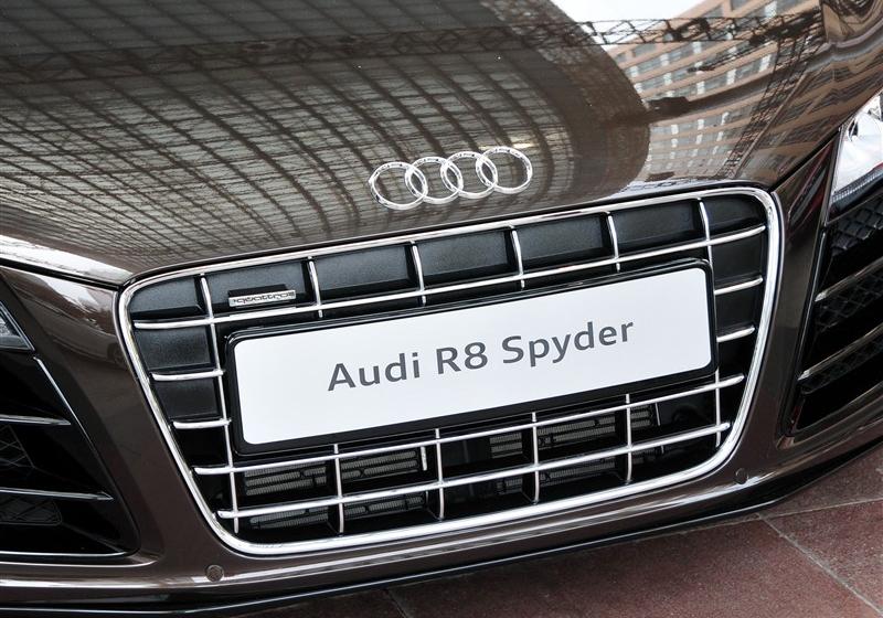 奥迪(进口) 奥迪R8 2011款 Spyder 5.2 FSI quattro