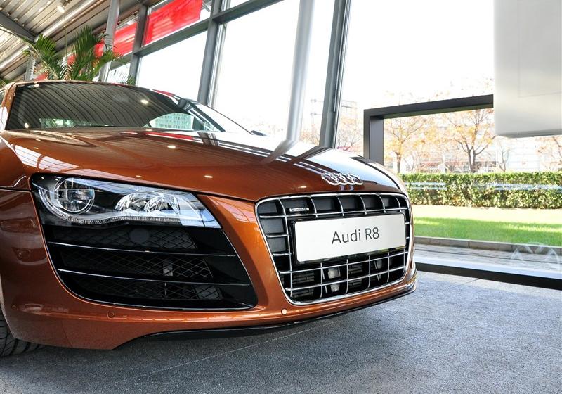 奥迪(进口) 奥迪R8 2010款 5.2 FSI quattro
