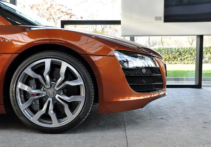 奥迪(进口) 奥迪R8 2010款 5.2 FSI quattro