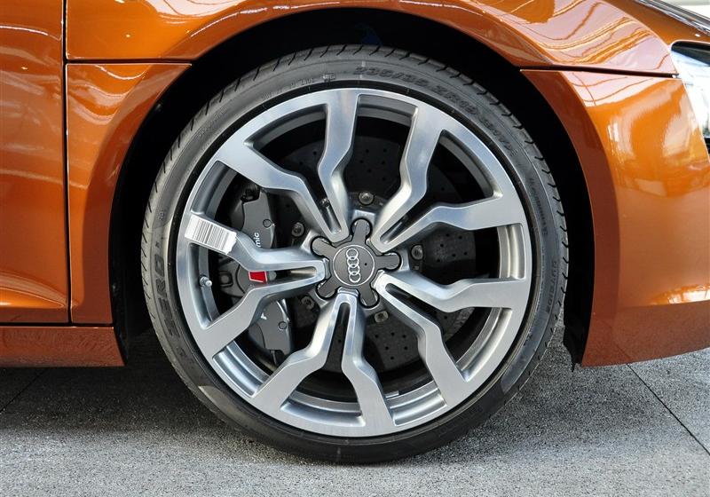 奥迪(进口) 奥迪R8 2010款 5.2 FSI quattro