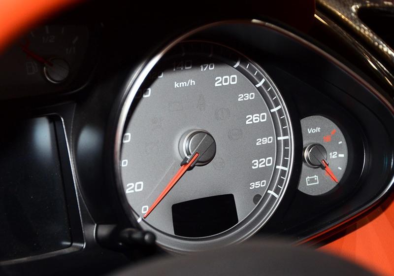 奥迪(进口) 奥迪R8 2010款 5.2 FSI quattro