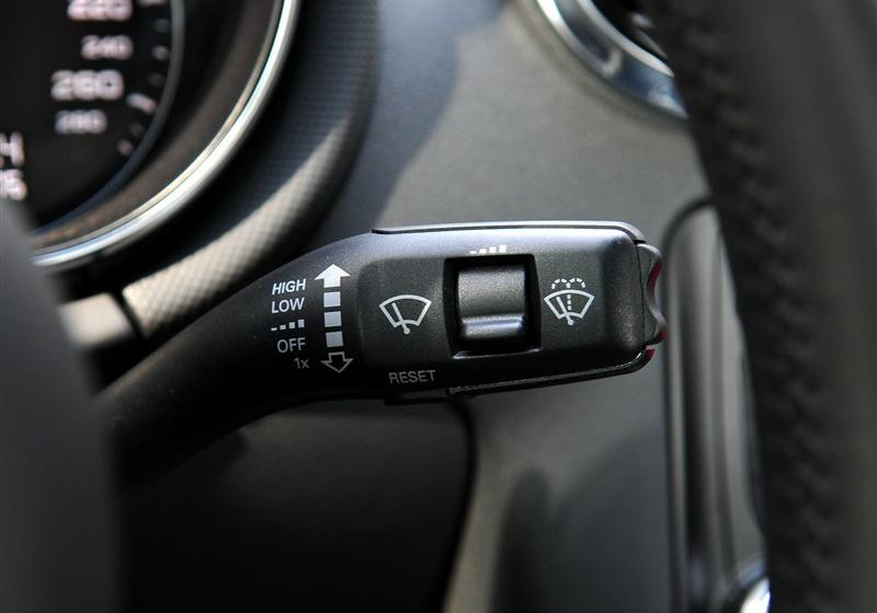 奥迪(进口) 奥迪TT 2011款 TT Coupe 2.0TFSI