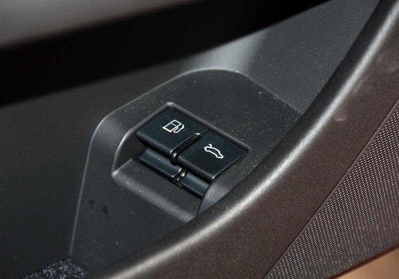 奥迪(进口) 奥迪TT 2011款 TTS Coupe 2.0TFSI quattro