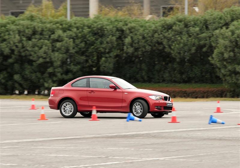 宝马(进口) 宝马1系 2011款 120i 双门轿跑车