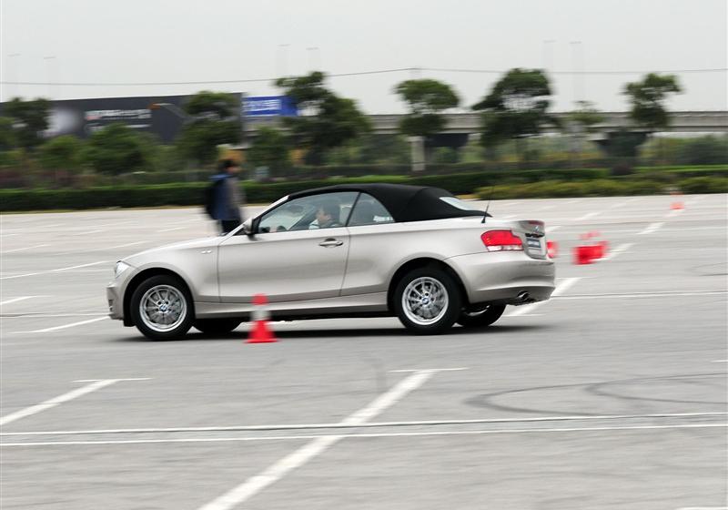 宝马(进口) 宝马1系 2011款 120i 敞篷轿跑车