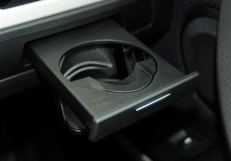 宝马(进口) 宝马3系(进口) 2011款 325i MT典雅型