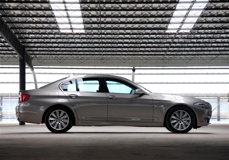 宝马(进口) 宝马5系(进口) 2011款 535i 领先运动型