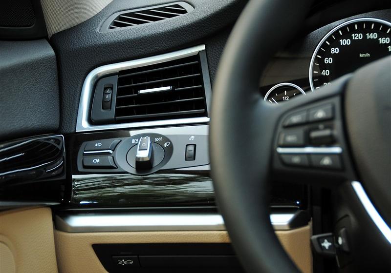 宝马(进口) 宝马5系(进口) 2011款 GT 535i xDrive豪华型