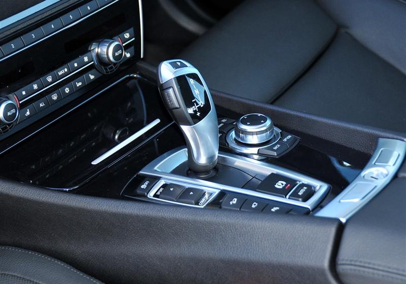 宝马(进口) 宝马5系(进口) 2010款 GT 550i xDrive