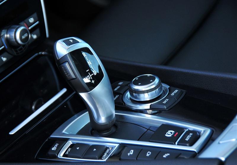 宝马(进口) 宝马5系(进口) 2010款 GT 550i xDrive