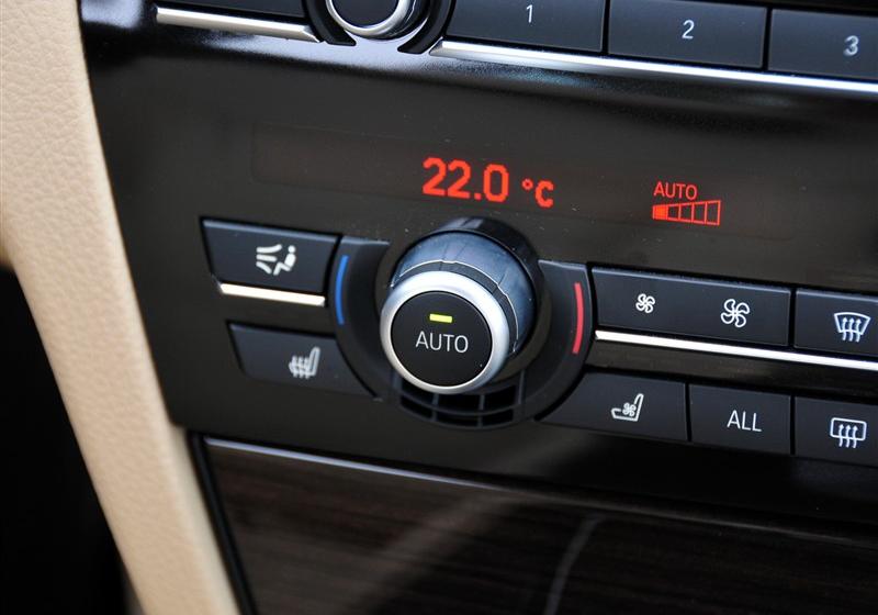 宝马(进口) 宝马7系 2011款 750Li xDrive