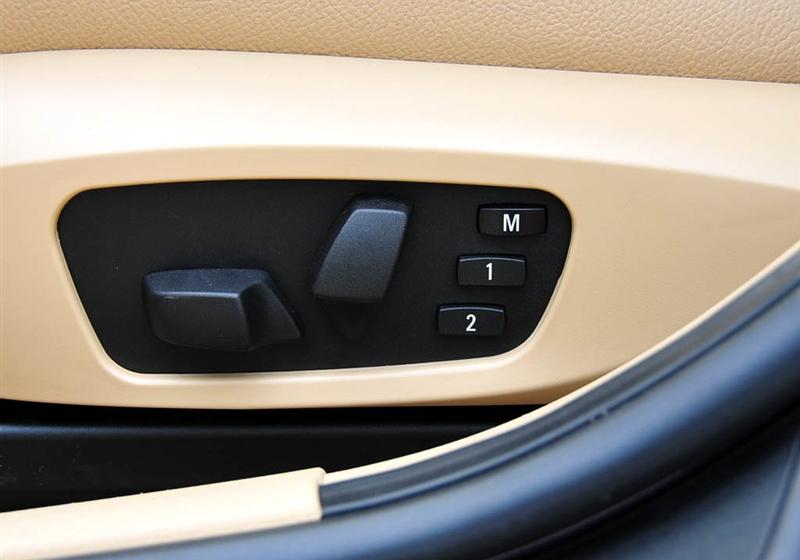 宝马(进口) 宝马X1 2010款 sDrive18i豪华型