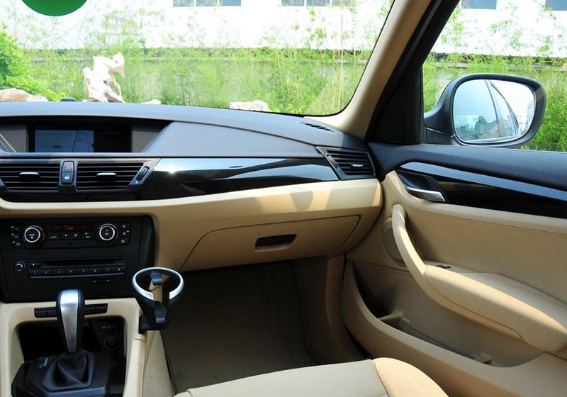 宝马(进口) 宝马X1 2010款 xDrive25i