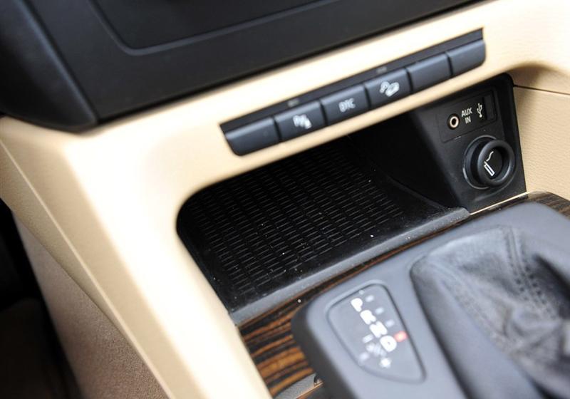 宝马(进口) 宝马X1 2010款 xDrive28i