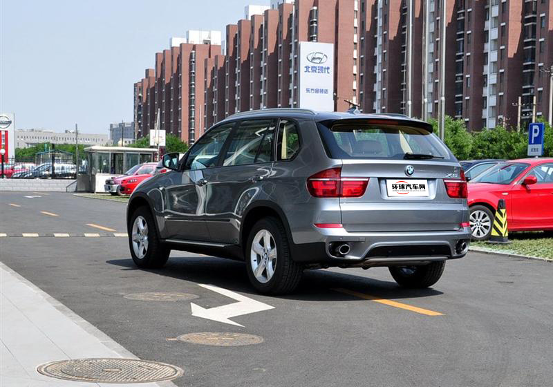 宝马(进口) 宝马X5 2011款 xDrive35i 豪华型