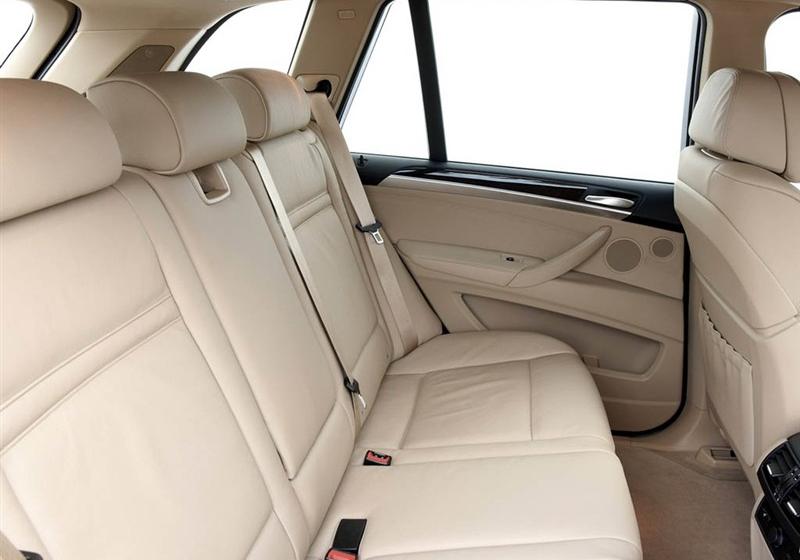 宝马(进口) 宝马X5 2011款  xDrive50i 豪华型