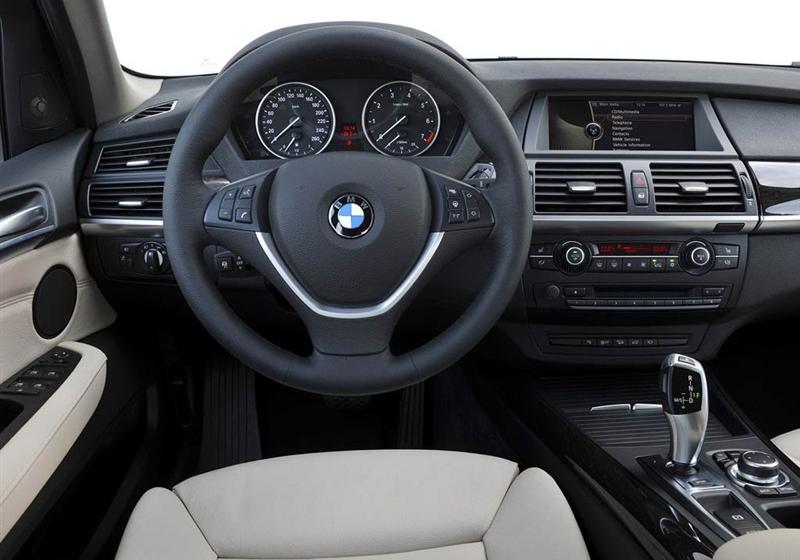 宝马(进口) 宝马X5 2011款  xDrive50i 豪华型