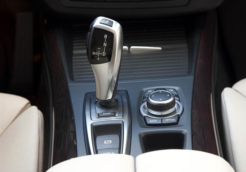 宝马(进口) 宝马X5 2011款  xDrive50i 豪华型