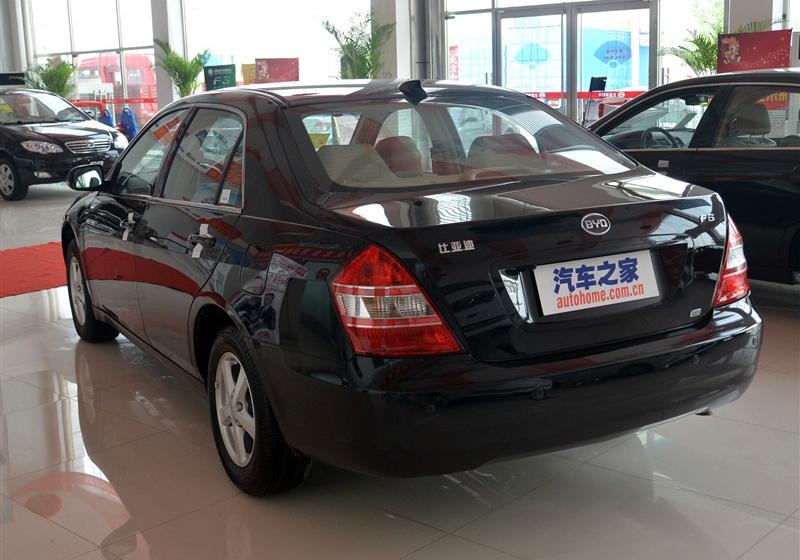 比亚迪 比亚迪F6 2011款 黄金版 1.8L MT尊享型