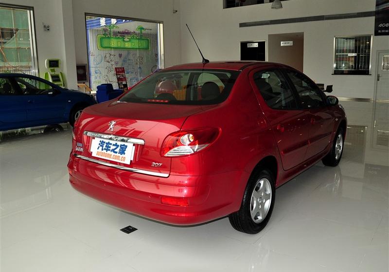 东风标致 标致207 2011款 1.6L 手动驭乐版