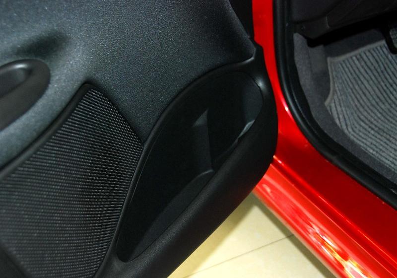 东风标致 标致207 2011款 两厢 1.6L 自动驭乐版