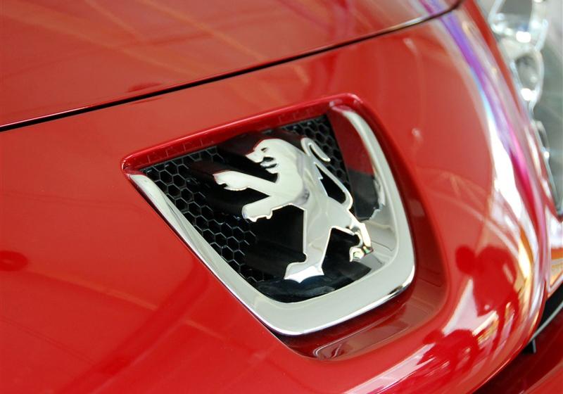 东风标致 标致207 2011款 两厢 1.6L 自动驭乐版