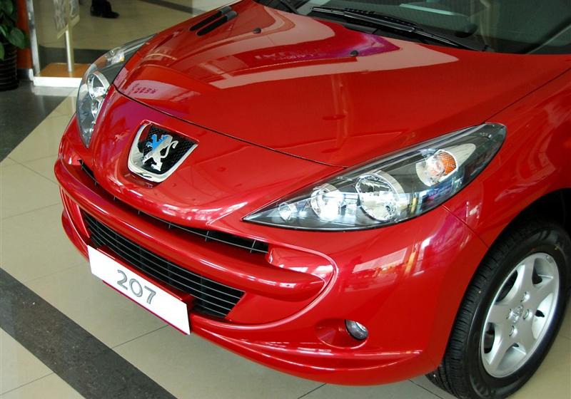 东风标致 标致207 2011款 两厢 1.6L 自动驭乐版