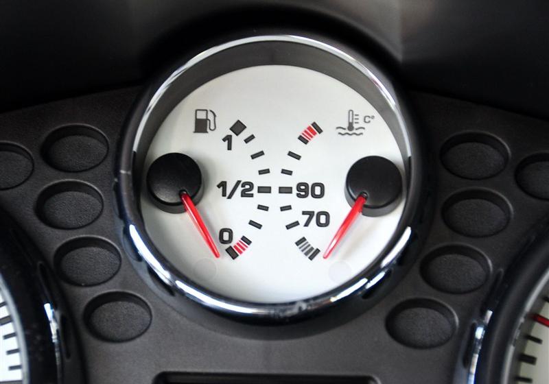 标致(进口) 标致207(进口) 2011款 1.6T CC 风尚版
