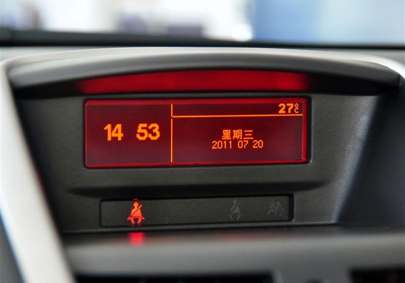 标致(进口) 标致207(进口) 2011款 1.6T CC 风尚版