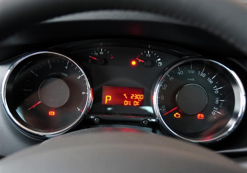 标致(进口) 标致3008 2011款 1.6T 时尚型