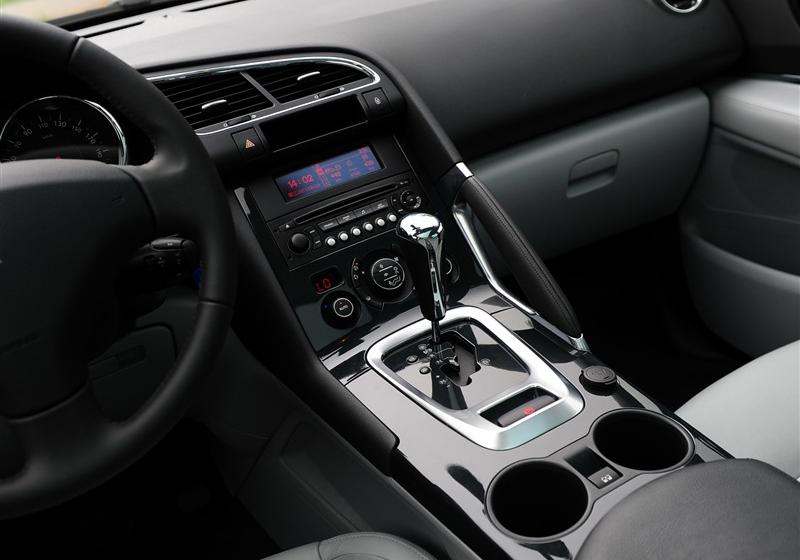 标致(进口) 标致3008 2011款 1.6T 豪华型