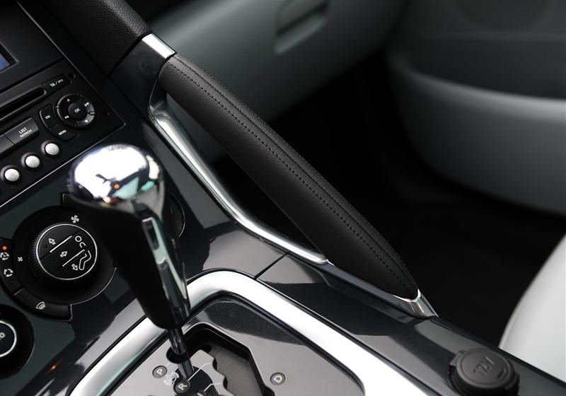 标致(进口) 标致3008 2011款 1.6T 豪华型