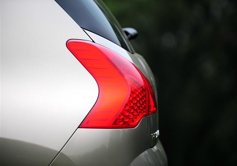 标致(进口) 标致3008 2011款 1.6T 豪华型