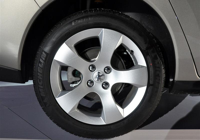 标致(进口) 标致3008 2011款 1.6T 豪华型