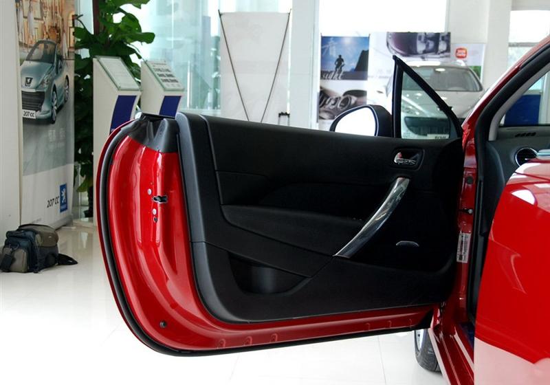 标致(进口) 标致308(进口) 2009款 1.6T CC 自动豪华型