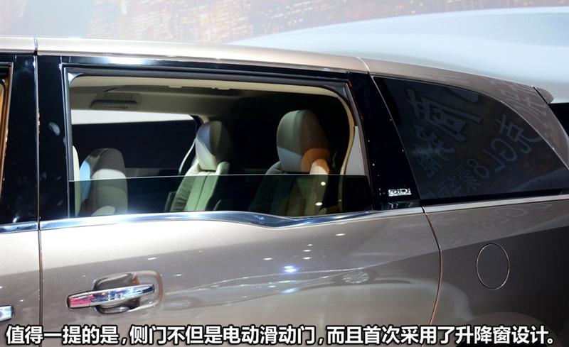 通用别克 别克GL8 2011款 3.0L GT豪华商务豪雅版