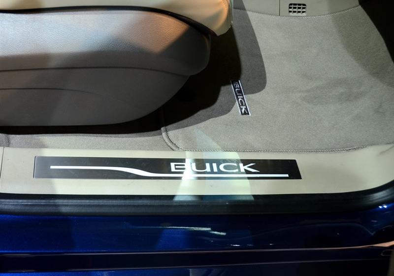 通用别克 别克GL8 2011款 3.0L GT豪华商务豪雅版